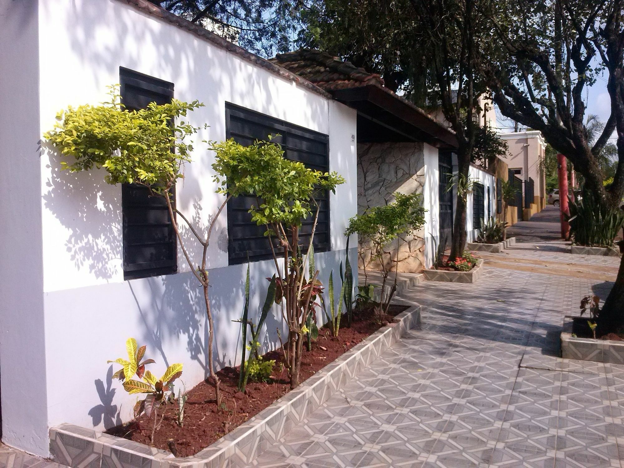 Hotel Petit Caraguata 2*